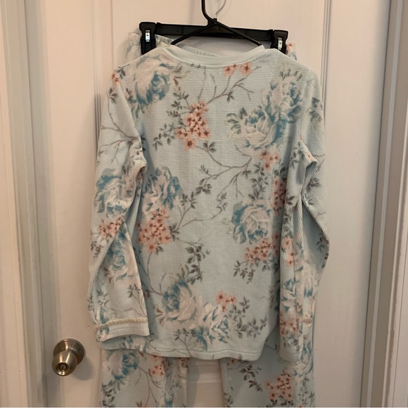 Miss Elaine Ultrasoft waffle knit floral pajama set - Picture 4 of 7